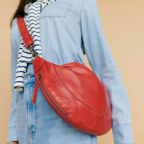 Callie Leather Sling Bag - Latico - Black