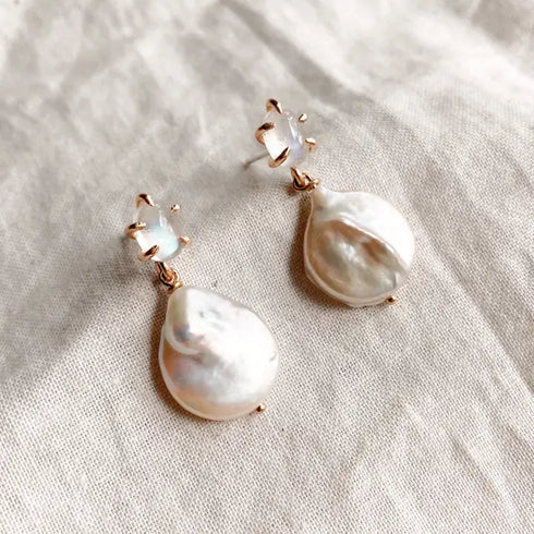 Moonstone And Pearl Drops - Milk Moon - Mix