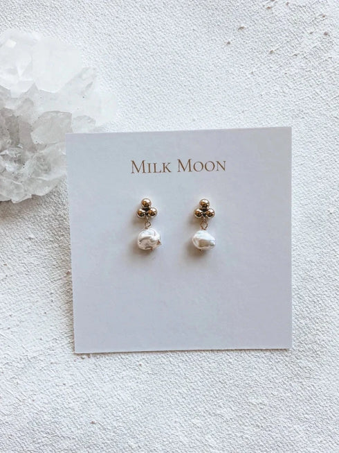 Pearl Dot Studs - Milk Moon - Pearl
