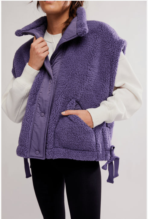 Scout It Out Fleece Vest - FP Movement - Free People Movement - Graphite