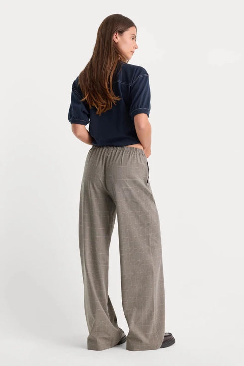 The Pull On Trouser - Good American - Mini Plaid