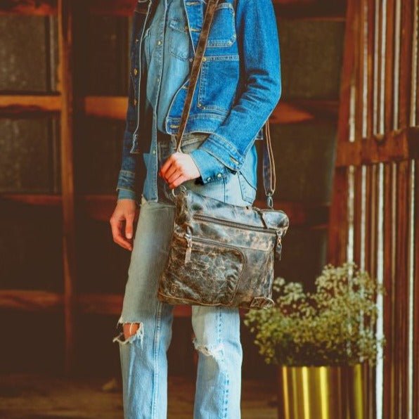 Aiken - Bed Stu - Black Lux