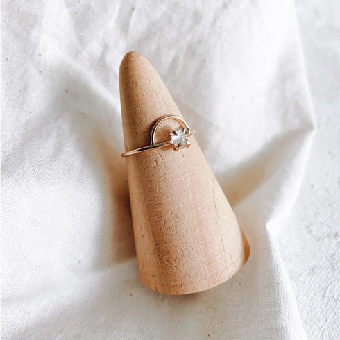 Moonstone Arch Ring - Milk Moon - Moonstone