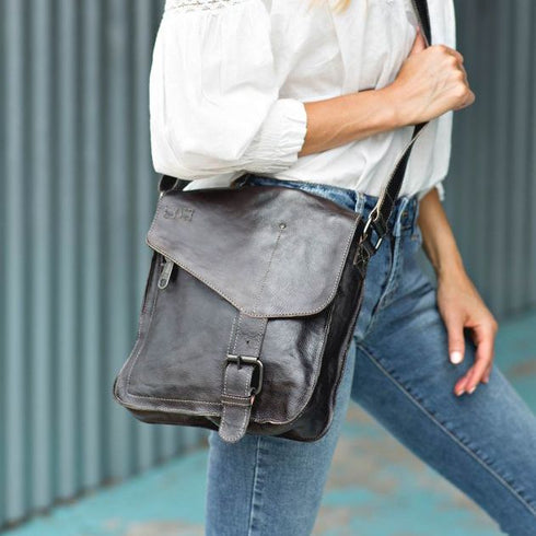 Venice Beach - Bed Stu - Black Rustic